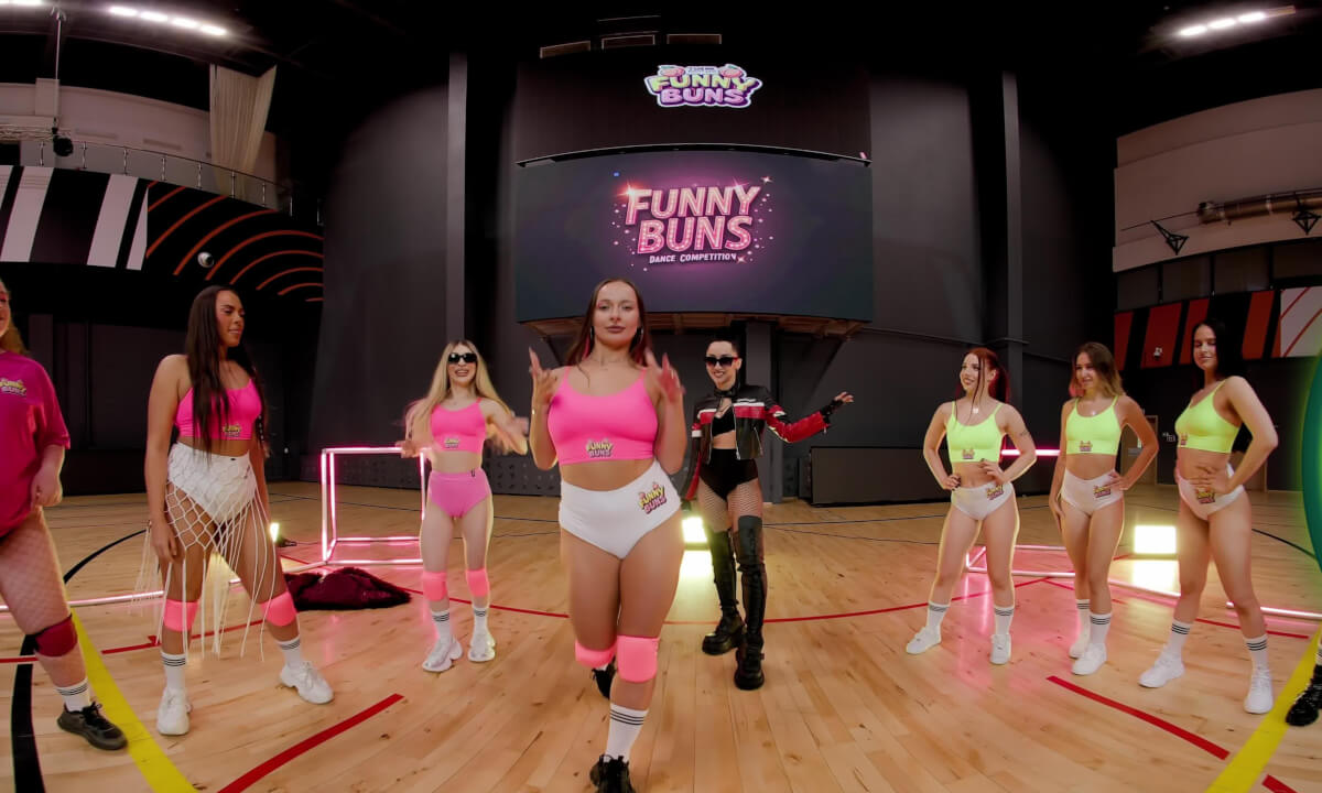 FUNNY BUNS 2 cover