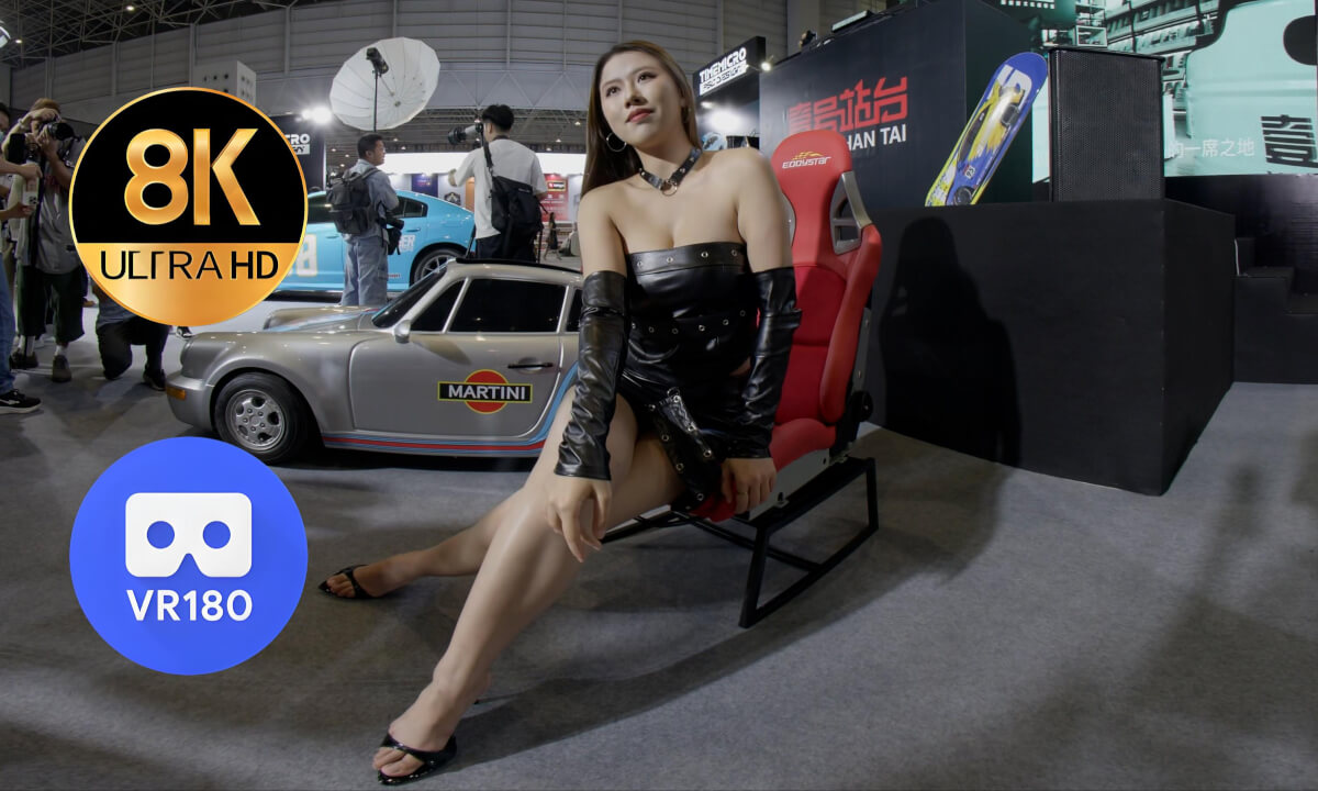 Hot girls at YiHaoZhanTai cover