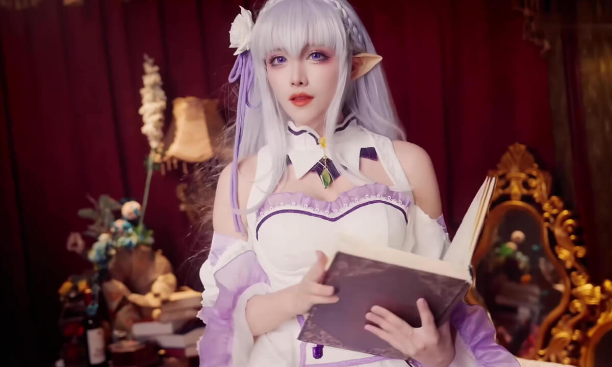 Amazing Cos.126 cover