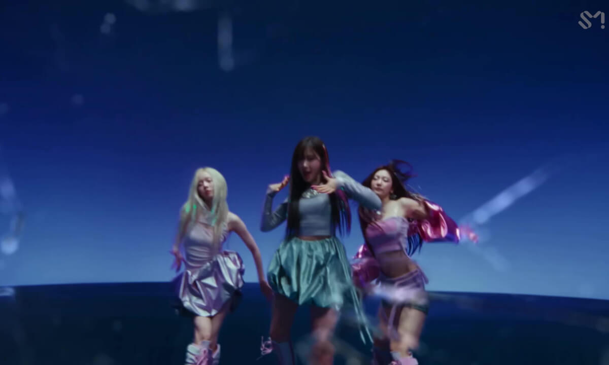 'Supernova' MV cover