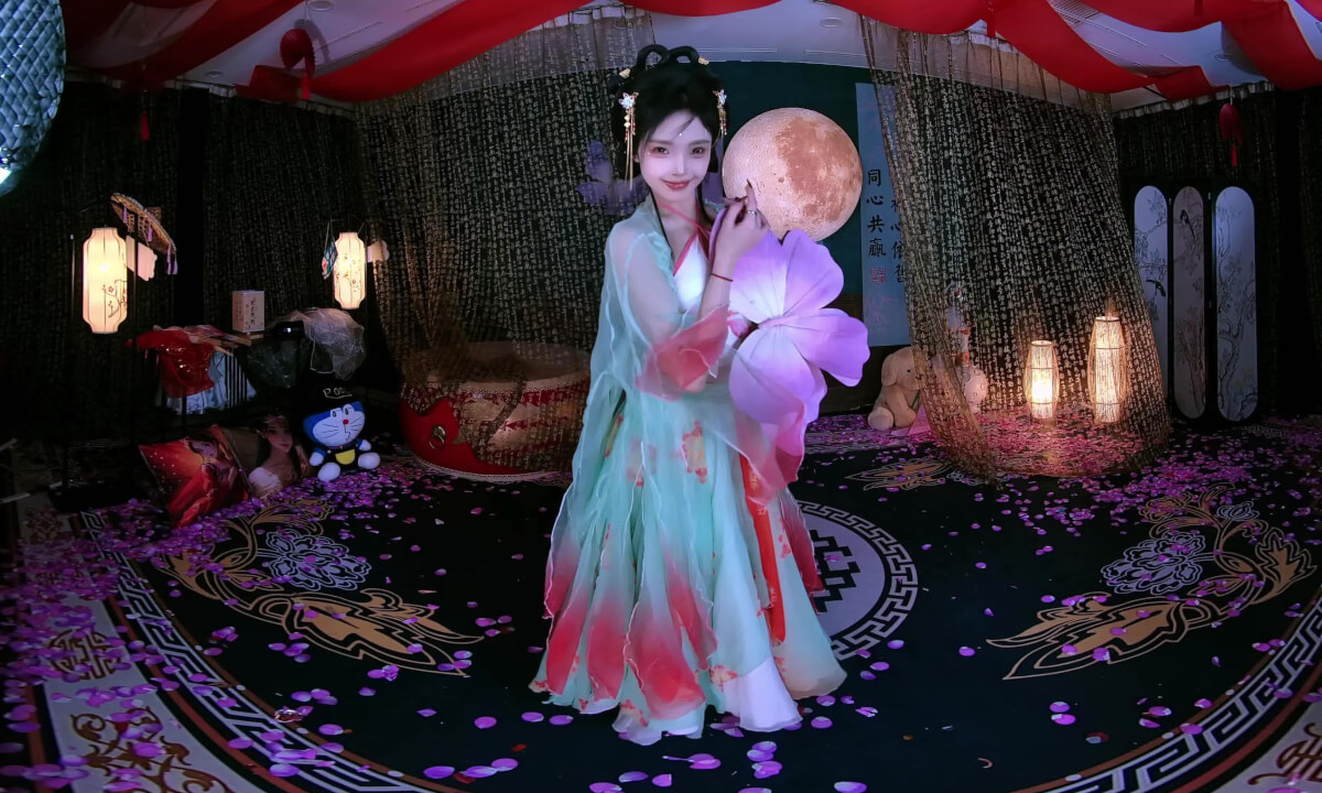 狸妖妖liyaoyao 20251203001 鸳鸯戏 3D VR 180 8K cover