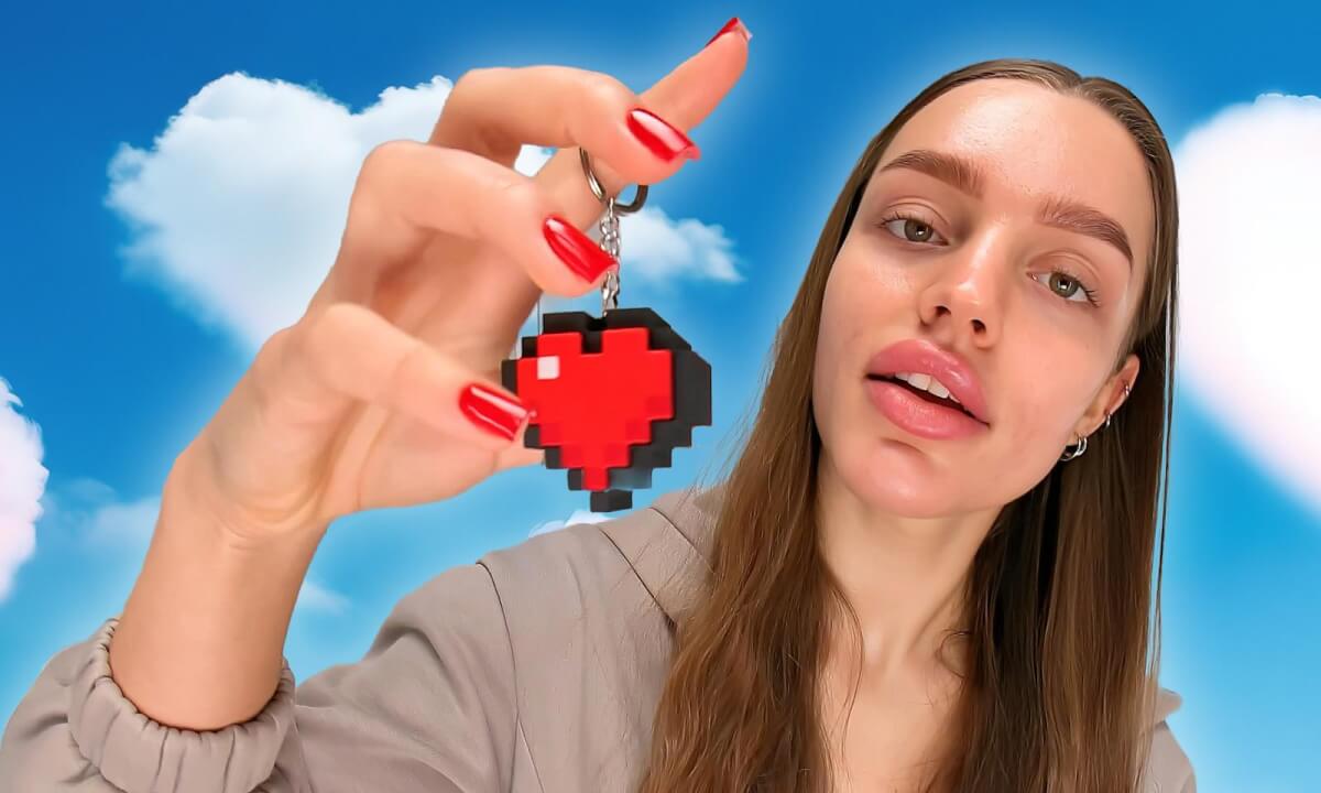 Testing fidgets for Valentine's Day (speaks Ukrainian) cover