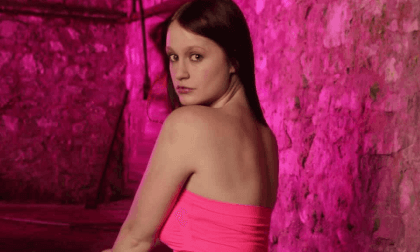 Model Photo Shoot - 3D A.I. to VR 3D flat Model Photo Shoot - 3D A.I. to VR 3D flat