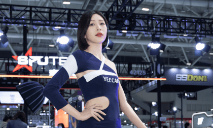 shenzhen jiuzhou modified car show 短发女神 VR Video shenzhen jiuzhou modified car show 短发女神 VR