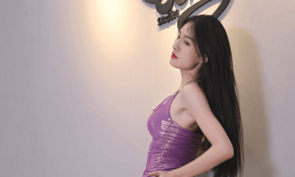 Sexy dance at the dance studio 8K 60p VR Video Sexy dance at the dance studio 8K 60p VR