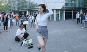 Beautiful car models (6).MP4 VR Video Beautiful car models (6).MP4 VR