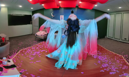 狸妖妖20240920001 新贵妃醉酒 3D VR 180 8K VR Video 狸妖妖20240920001 新贵妃醉酒 3D VR 180 8K VR