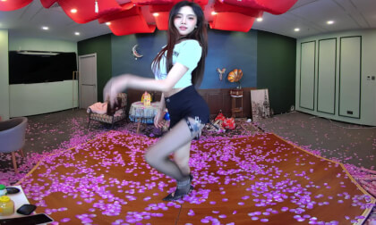 狸妖妖20241010001 屋顶着火 3D VR 180 8K VR Video 狸妖妖20241010001 屋顶着火 3D VR 180 8K VR