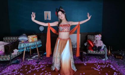 狸妖妖202411105001 美丽的神话 3D VR 180 8K VR Video 狸妖妖202411105001 美丽的神话 3D VR 180 8K VR