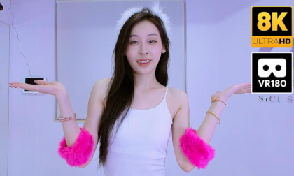 Zhuang dances in cute clothes VR Video Zhuang dances in cute clothes VR