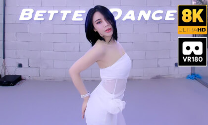 Meiyan Dances in a white dress VR Video Meiyan Dances in a white dress VR