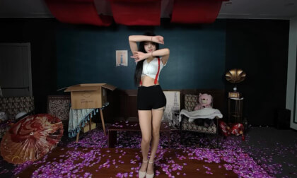 狸妖妖20241124001 恋爱告急 3D VR 180 8K VR Video 狸妖妖20241124001 恋爱告急 3D VR 180 8K VR