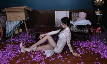 狸妖妖20241126001 Something 3D VR 180 8K VR Video 狸妖妖20241126001 Something 3D VR 180 8K VR