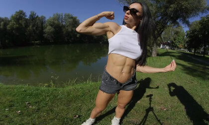 Babett Shooting Video VR Video Babett Shooting Video VR