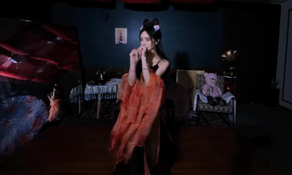 狸妖妖20241223001 Back to Me 3D VR 180 8K VR Video 狸妖妖20241223001 Back to Me 3D VR 180 8K VR