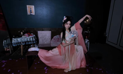 狸妖妖20241224001 断桥记 3D VR 180 8K VR Video 狸妖妖20241224001 断桥记 3D VR 180 8K VR