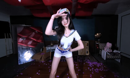 狸妖妖liyaoyao 20250302001 灵魂出窍 3D VR 180 8K VR Video 狸妖妖liyaoyao 20250302001 灵魂出窍 3D VR 180 8K VR