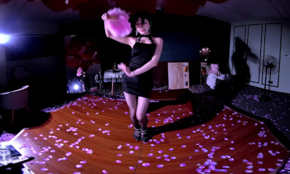 狸妖妖liyaoyao 20250310001 痒 3D VR 180 8K VR Video 狸妖妖liyaoyao 20250310001 痒 3D VR 180 8K VR