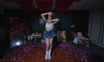 狸妖妖liyaoyao 20250408001 恋爱告急 3D VR 180 8K VR Video 狸妖妖liyaoyao 20250408001 恋爱告急 3D VR 180 8K VR