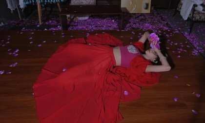 狸妖妖liyaoyao 20250410001 卜卦 3D VR 180 8K VR Video 狸妖妖liyaoyao 20250410001 卜卦 3D VR 180 8K VR