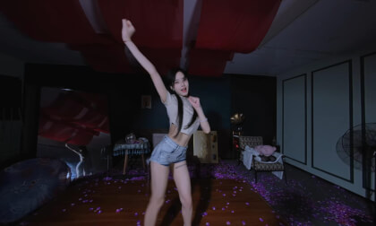 狸妖妖liyaoyao 20250412001 凑热闹 3D VR 180 8K VR Video 狸妖妖liyaoyao 20250412001 凑热闹 3D VR 180 8K VR