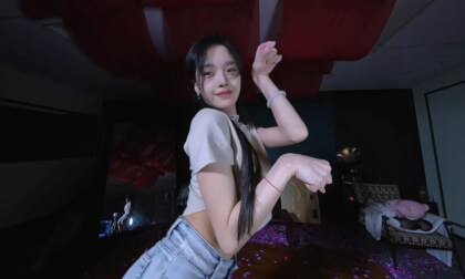 狸妖妖liyaoyao 20250412001 性感小野猫 3D VR 180 8K VR Video 狸妖妖liyaoyao 20250412001 性感小野猫 3D VR 180 8K VR