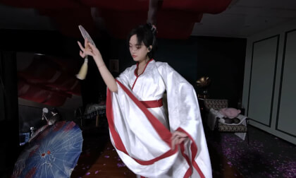 狸妖妖liyaoyao 20250413001 秋风词 3D VR 180 8K VR Video 狸妖妖liyaoyao 20250413001 秋风词 3D VR 180 8K VR