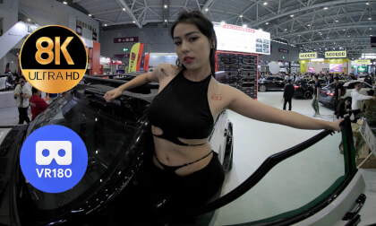 The girl posing at the driver’s seat VR Video The girl posing at the driver’s seat VR