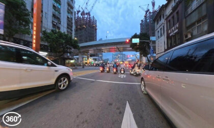 下班騎車 - 台北南京東路至西門町 下班騎車 - 台北南京東路至西門町