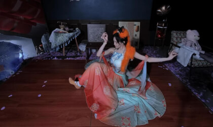 狸妖妖liyaoyao 20250419001 壁上观2 3D VR 180 8K VR Video 狸妖妖liyaoyao 20250419001 壁上观2 3D VR 180 8K VR