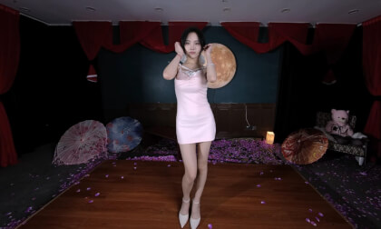 狸妖妖liyaoyao 20250425001 灵魂出窍 3D VR 180 8K VR Video 狸妖妖liyaoyao 20250425001 灵魂出窍 3D VR 180 8K VR