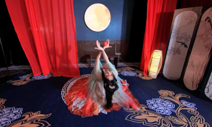 狸妖妖liyaoyao 20250515001 左手指月 3D VR 180 8K VR Video 狸妖妖liyaoyao 20250515001 左手指月 3D VR 180 8K VR