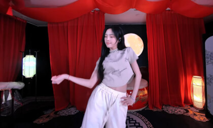 狸妖妖liyaoyao 20250607001 危险派对 3D VR 180 8K VR Video 狸妖妖liyaoyao 20250607001 危险派对 3D VR 180 8K VR