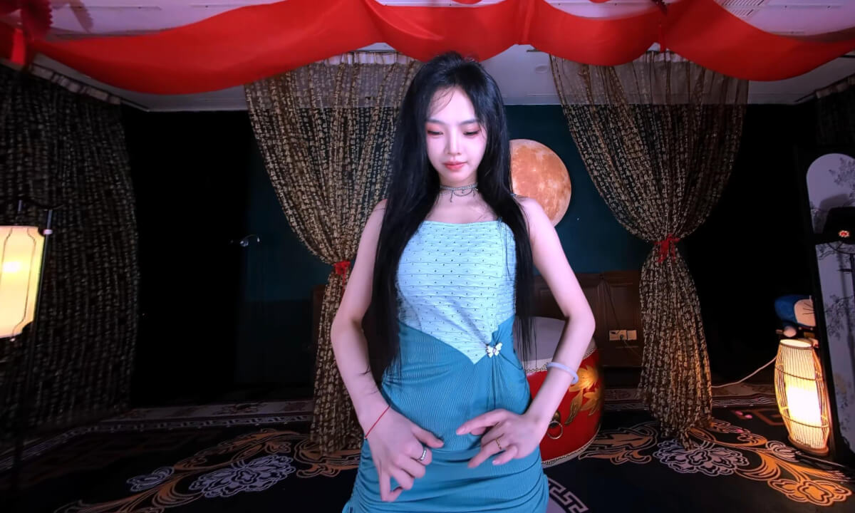 狸妖妖liyaoyao 20250705001 Wiggle Wiggle 3D VR 180 8K cover