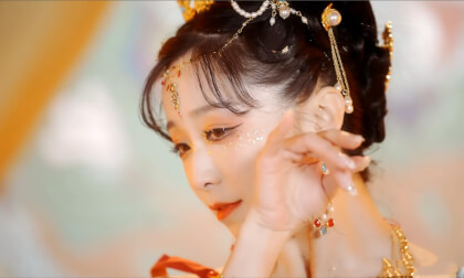 I come from the Western Regions I come from the Western Regions