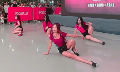 Girl's Day-250802_205612309 VR Video Girl's Day-250802_205612309 VR