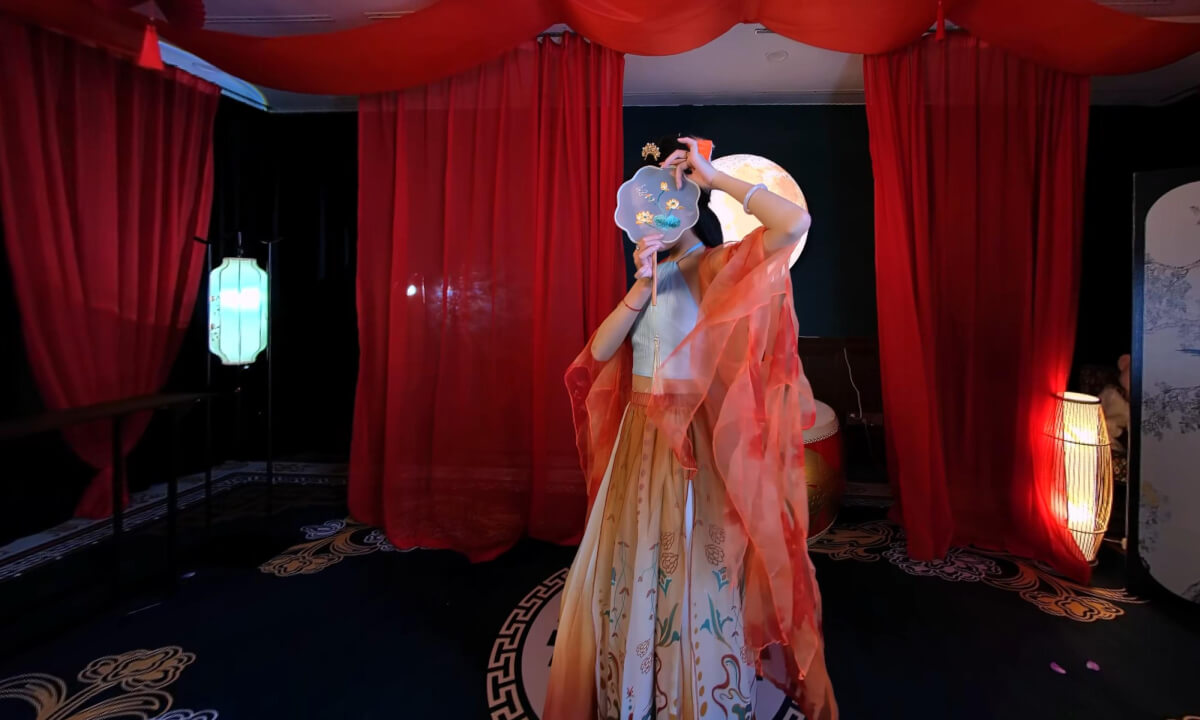 狸妖妖liyaoyao 20250521001 月圆花好 3D VR 180 8K cover