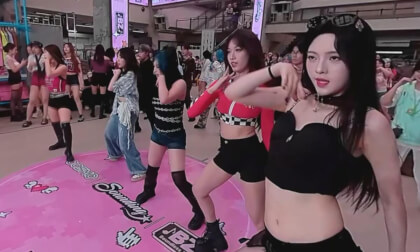 ้่250809_181419059_6 VR Video ้่250809_181419059_6 VR