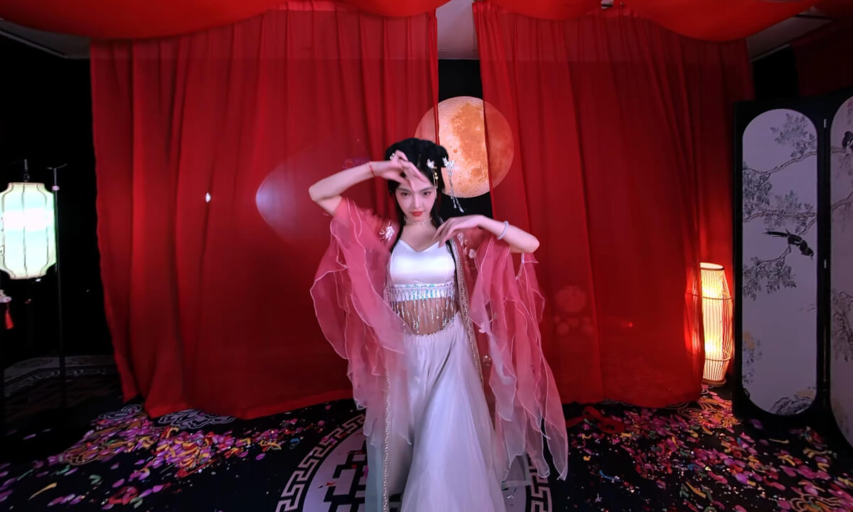 狸妖妖liyaoyao 20250701001 落(鞠婧祎) 3D VR 180 8K cover