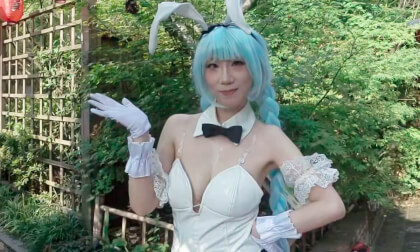 (3D VR180) Summer Cool Pool Cosplay Event (3D VR180) Summer Cool Pool Cosplay Event