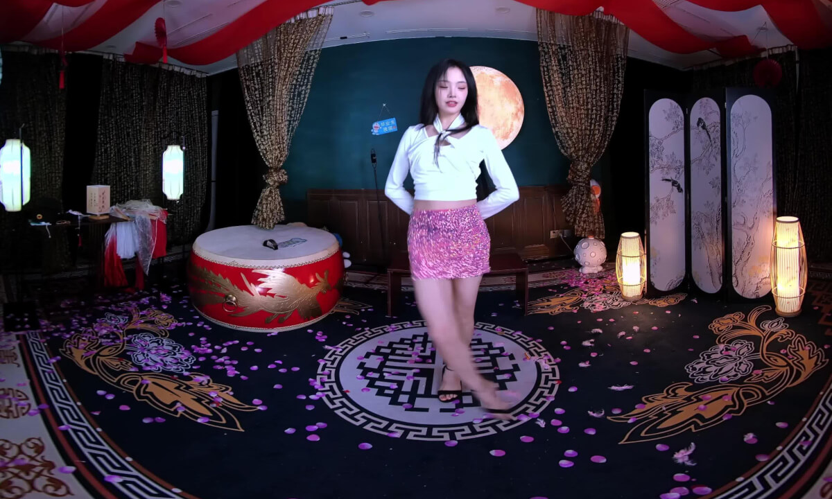 狸妖妖liyaoyao 20250925001 Rollin' 3D VR 180 8K cover