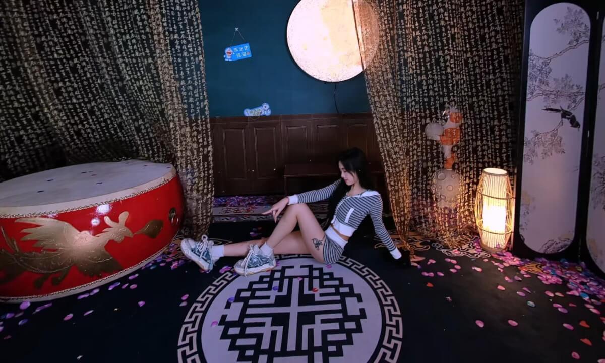 狸妖妖liyaoyao 20251005001 Something 3D VR 180 8K cover