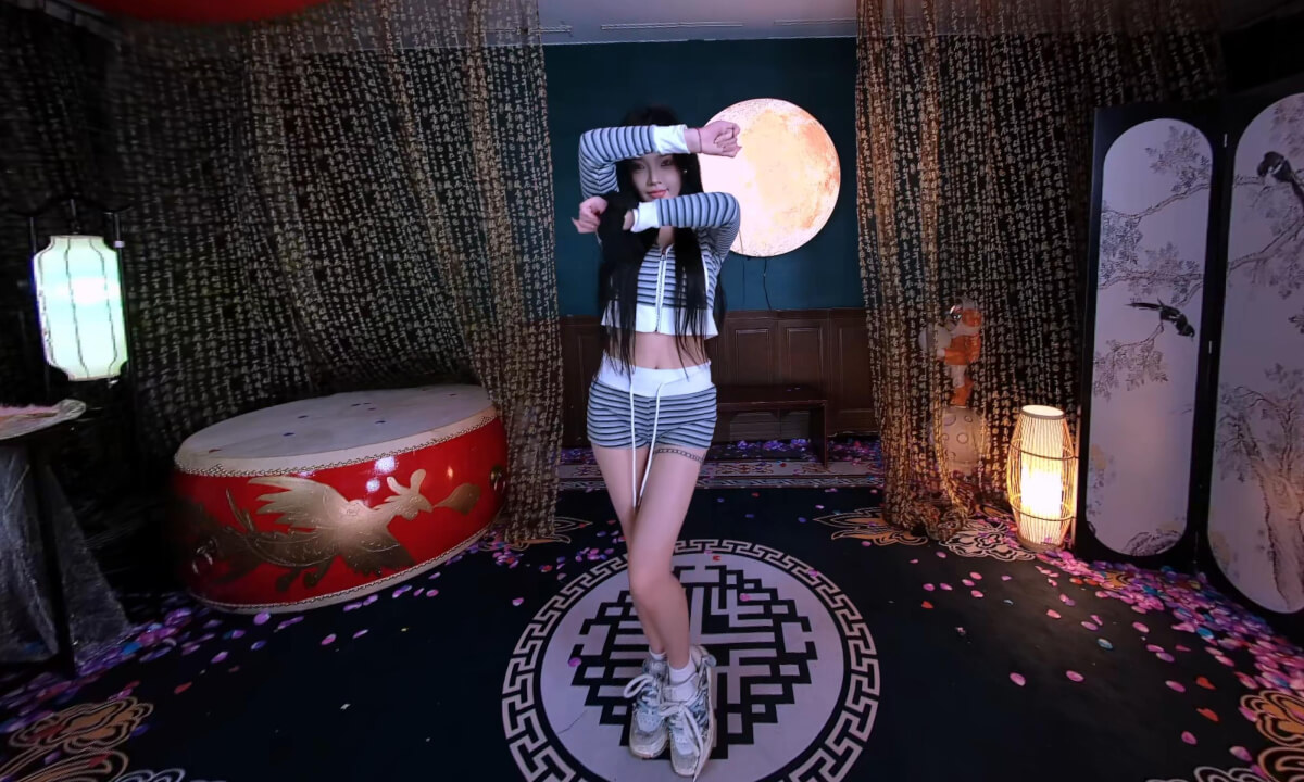 狸妖妖liyaoyao 20251005001 恋爱告急 3D VR 180 8K cover