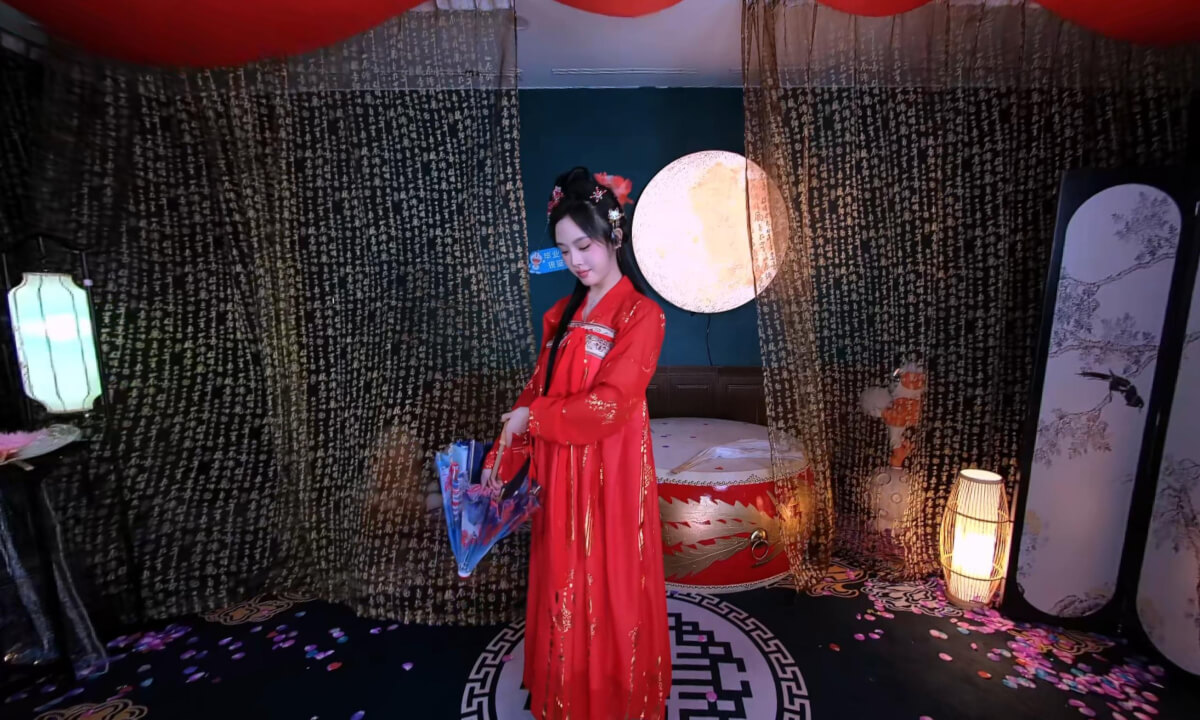 狸妖妖liyaoyao 20251007001 画中游 3D VR 180 8K cover