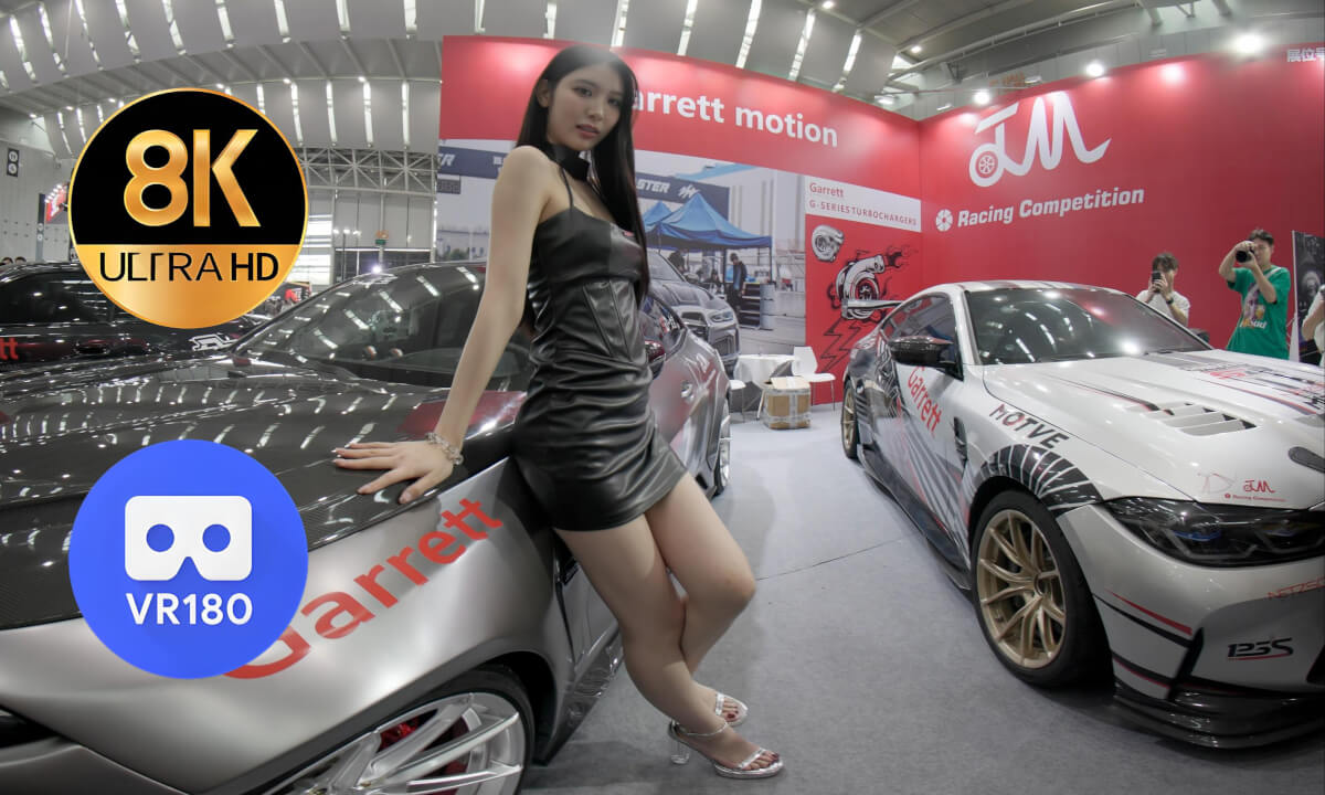 Smiling girl named Yixin cover