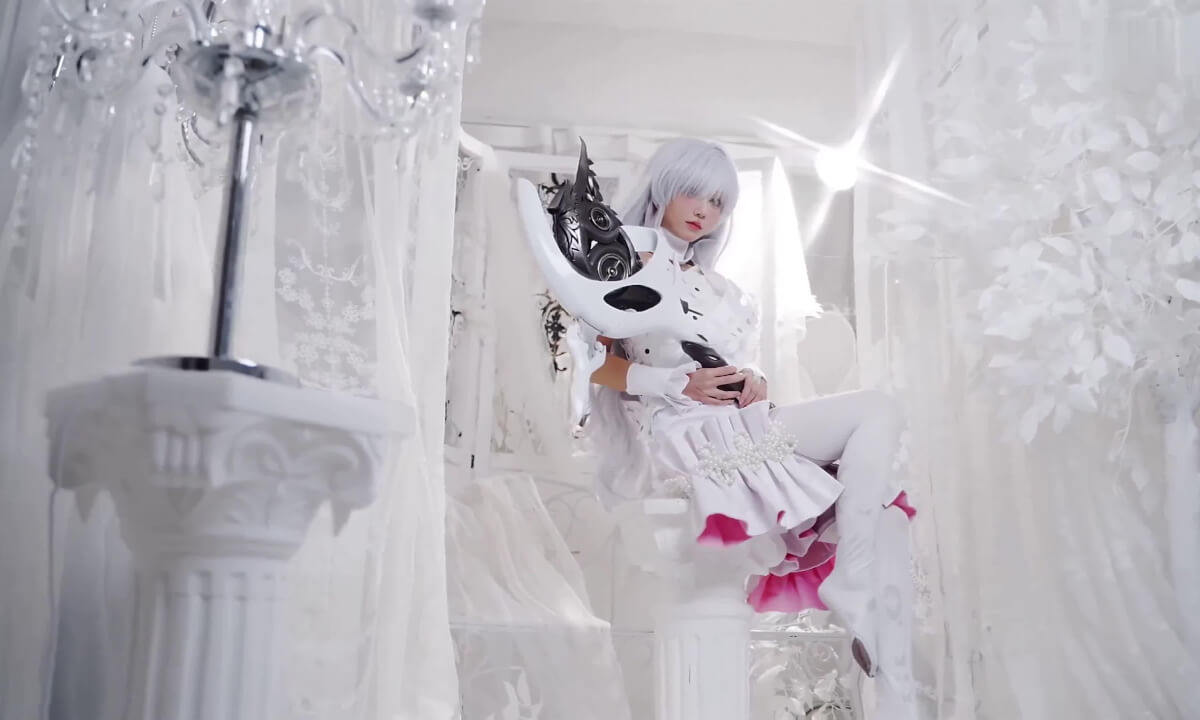 Amazing Cos.04 cover