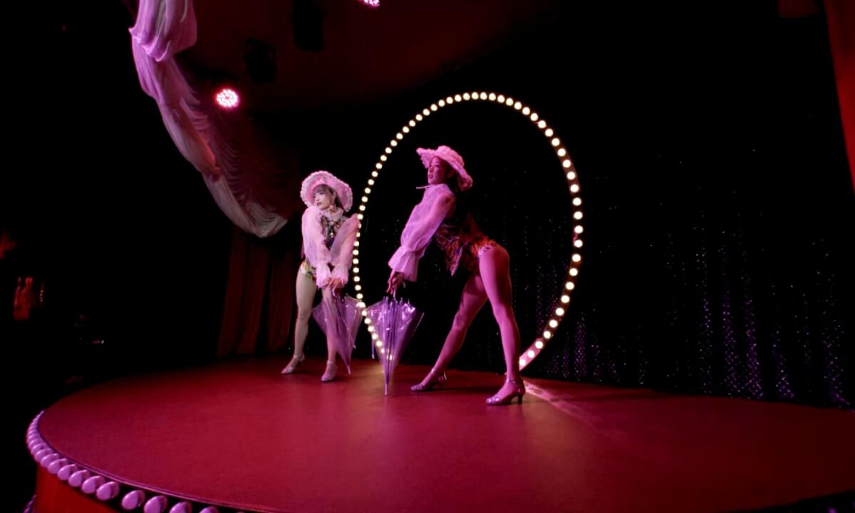 Cat's eye Lady Marmalade cover