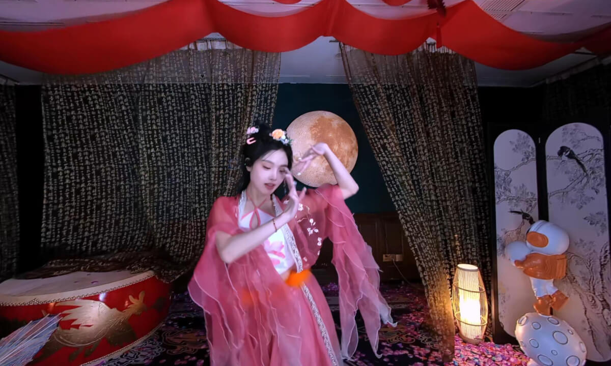 狸妖妖liyaoyao 20251024001 祸商 3D VR 180 8K cover