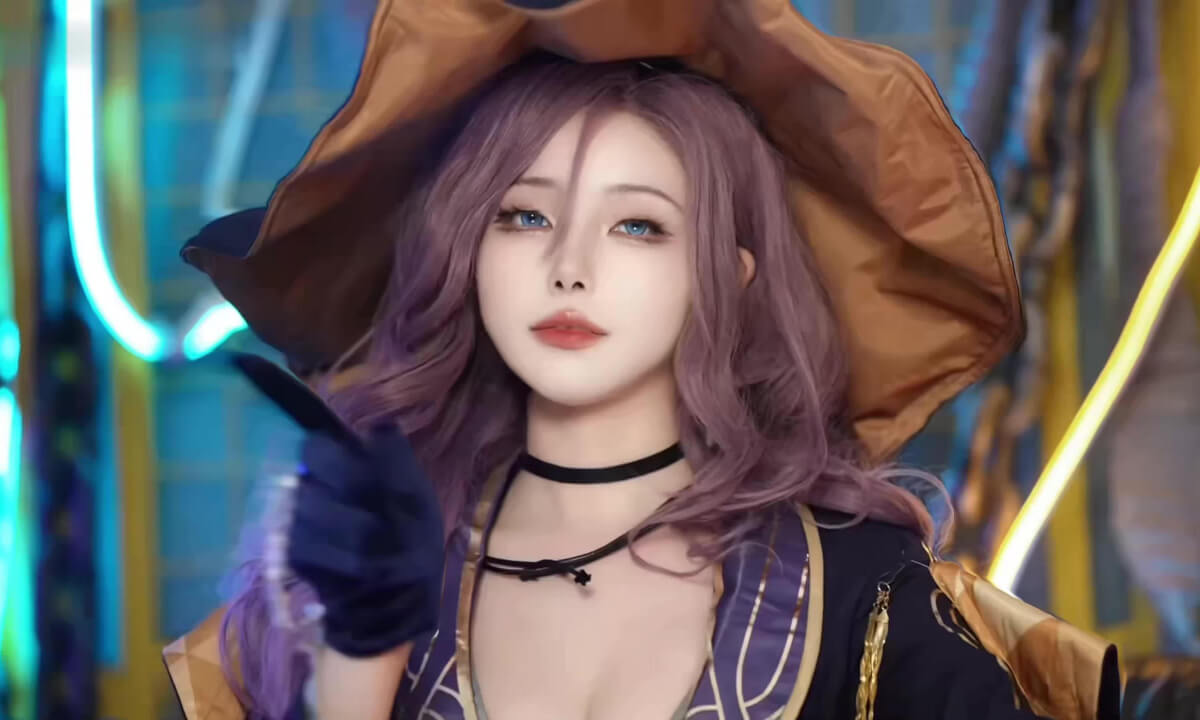 Amazing Cos.31 cover