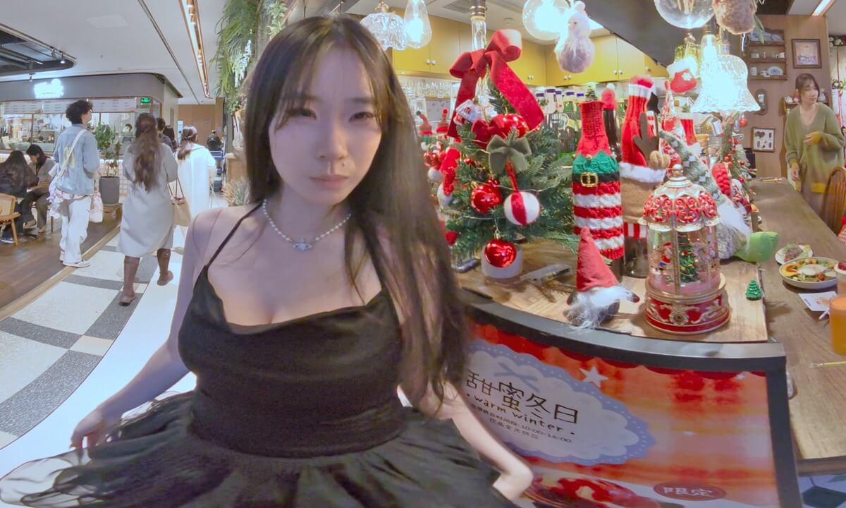 (3d vr180 8k) Wanna grab dinner together on a date? cover